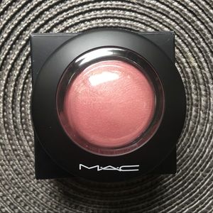 MAC Mineralize Blush in Gentle